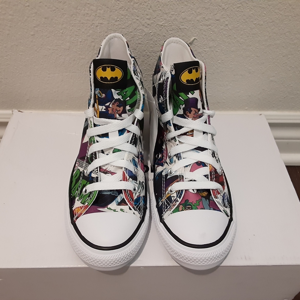 Converse - Picture 2 of 3